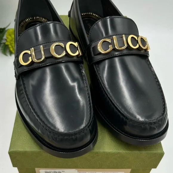 Gucci Men\'s gold logo embellished Black Loafers. Size 12 1/12 GUCCI 920$ Men main image 4